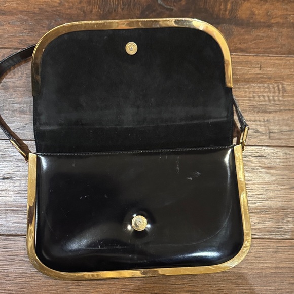Vintage 90’s Tom Ford era Gucci Black and Gold Shoulder Bag - Picture 4 of 9